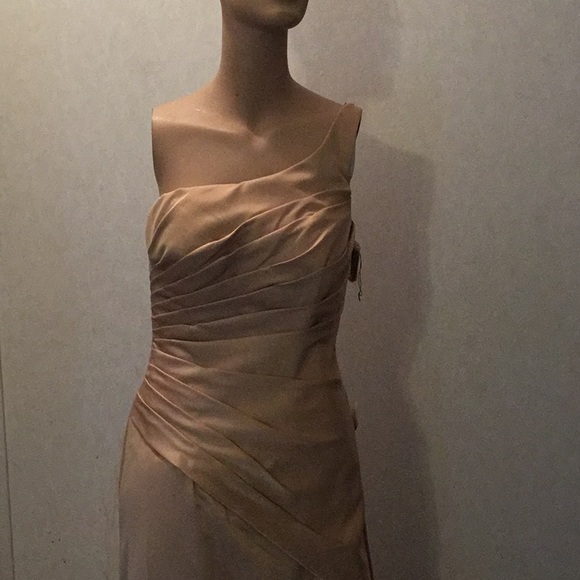 Mori Lee Dresses & Skirts - Mori Lee gown
